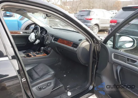 2012 Volkswagen Touareg Tdi Lux from USA, damaged, VIN WVGFK9BP9CD000428